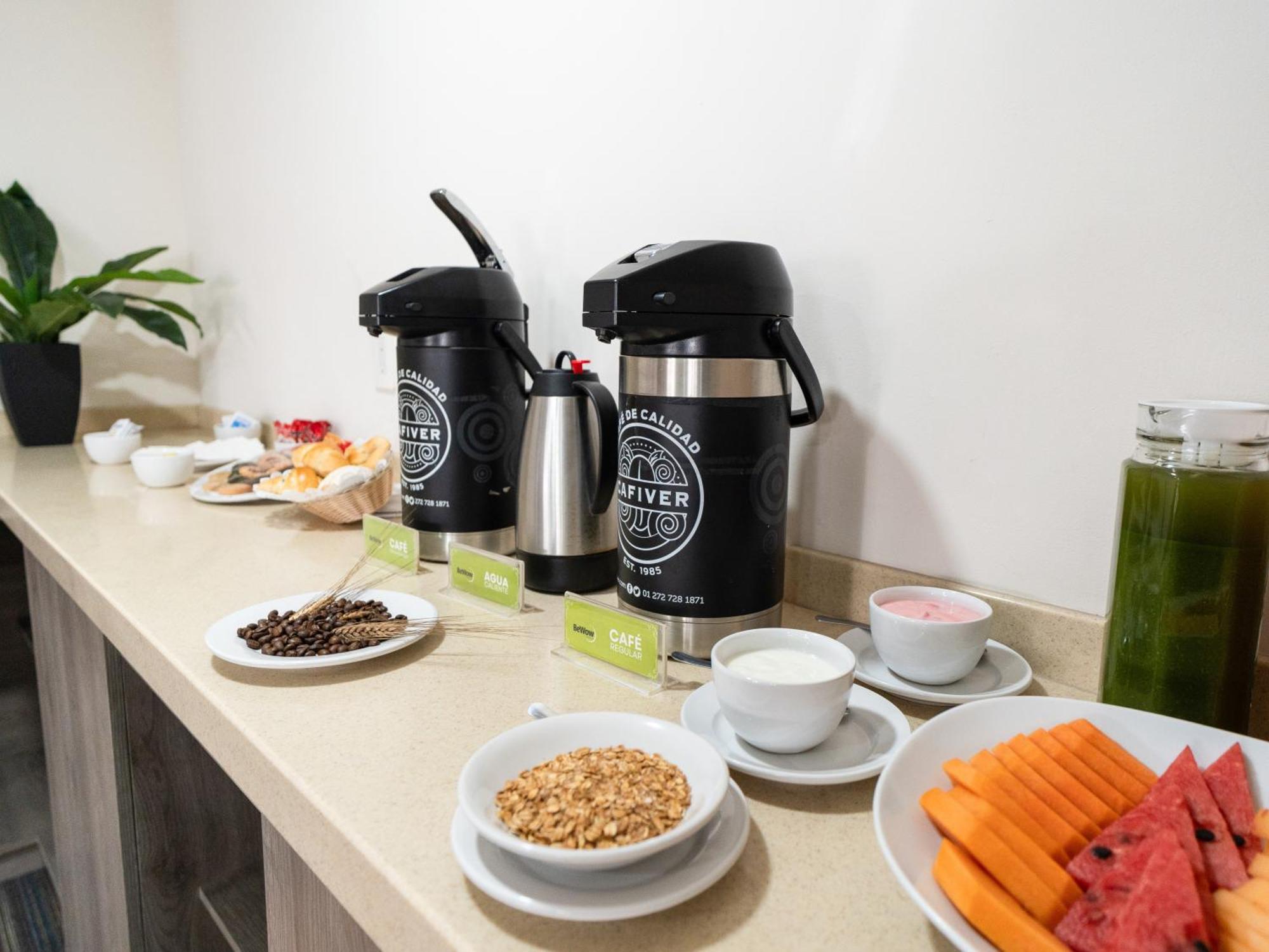 Hotel Bewow קרטרו מראה חיצוני תמונה